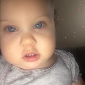 Meet your Posher, Lois